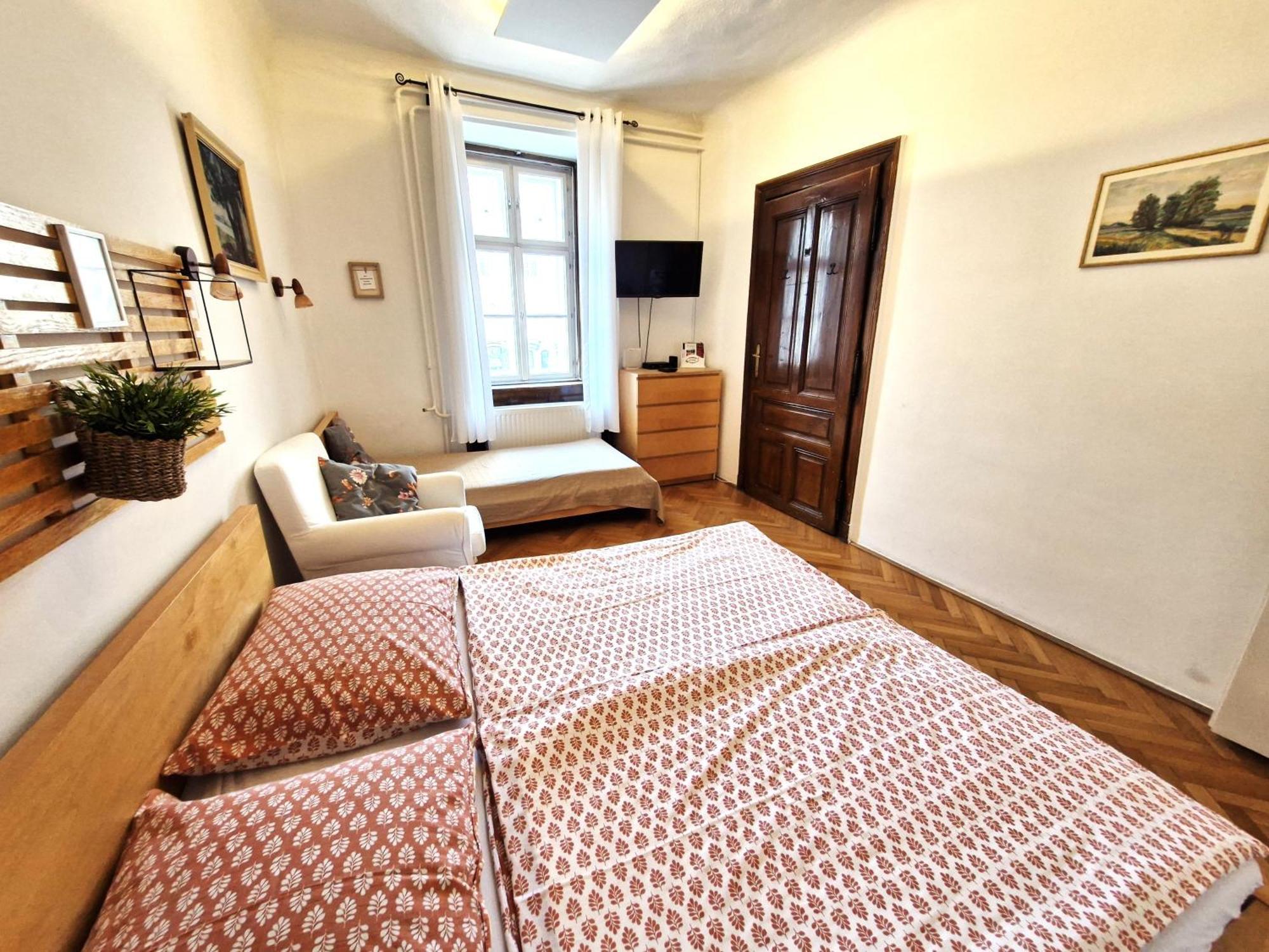 Varkeruelet Apartman Σόπρον Εξωτερικό φωτογραφία
